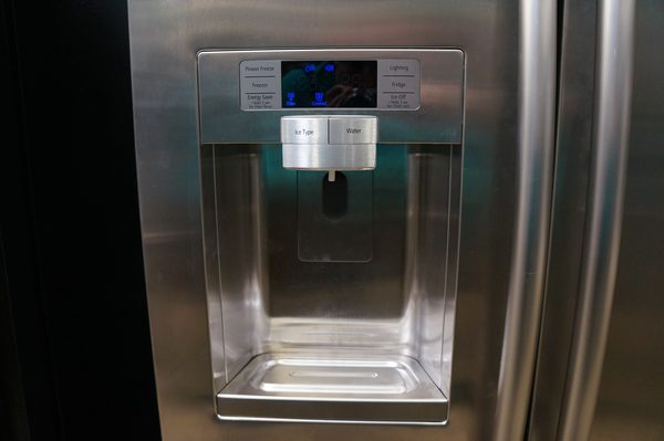 We award additional points to refrigerators with bonus features such as a water/ice dispenser.