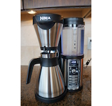 The Ninja© Coffee Bar™ offers many features to make your coffee routine convenient.